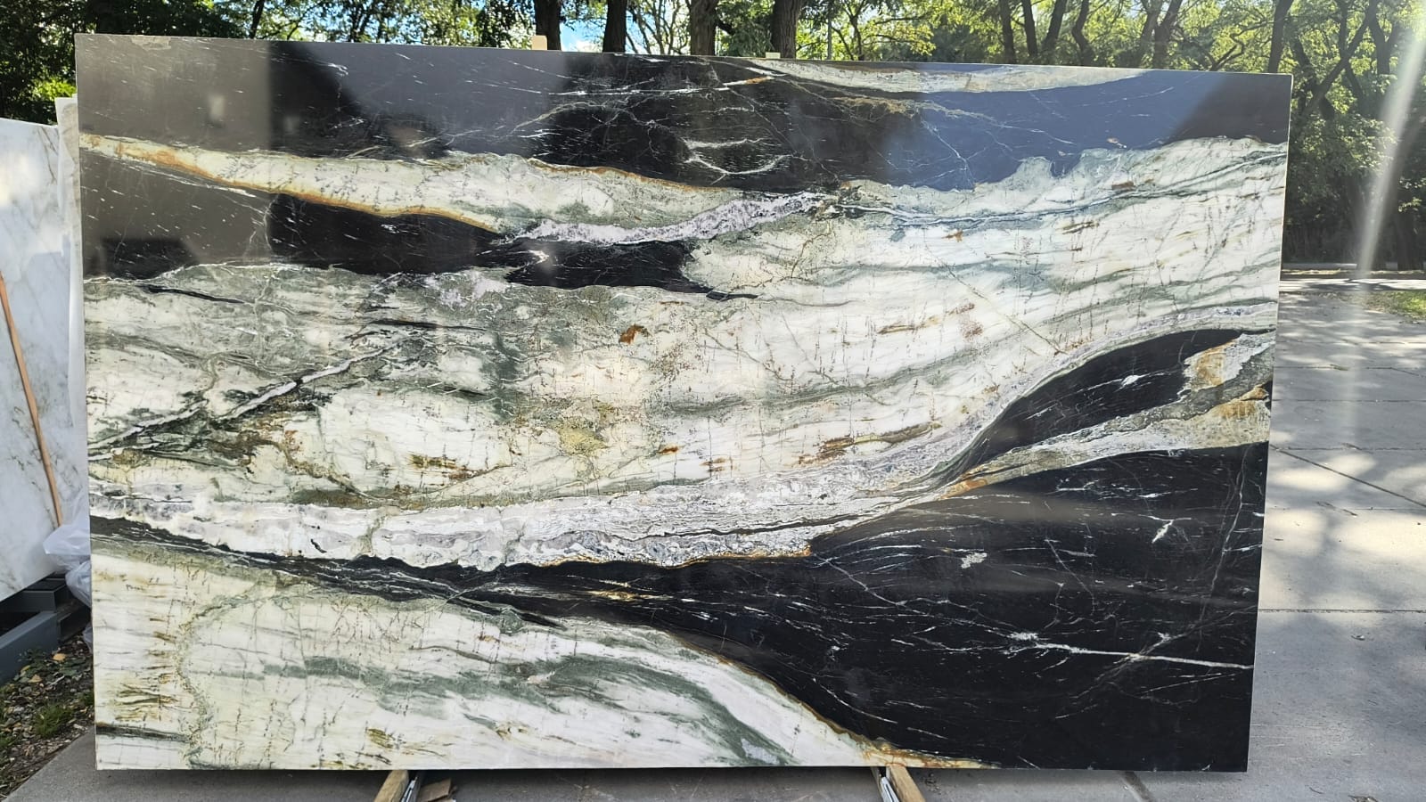 Kwarcyt Naturalny Amalfi 2 cm poler / nr. bloku 73823 - obrazek 2