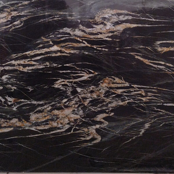 Granit Belvedere 2 cm poler /nr. bloku 55925