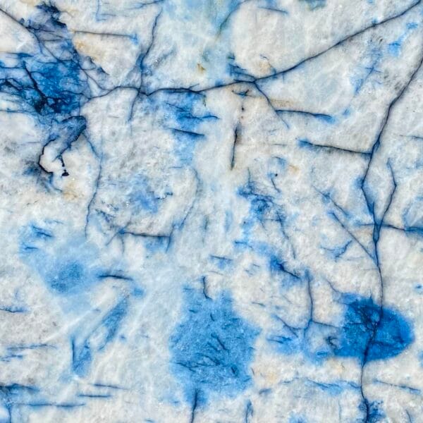 Kwarcyt Naturalny Crystal Blue 2cm poler