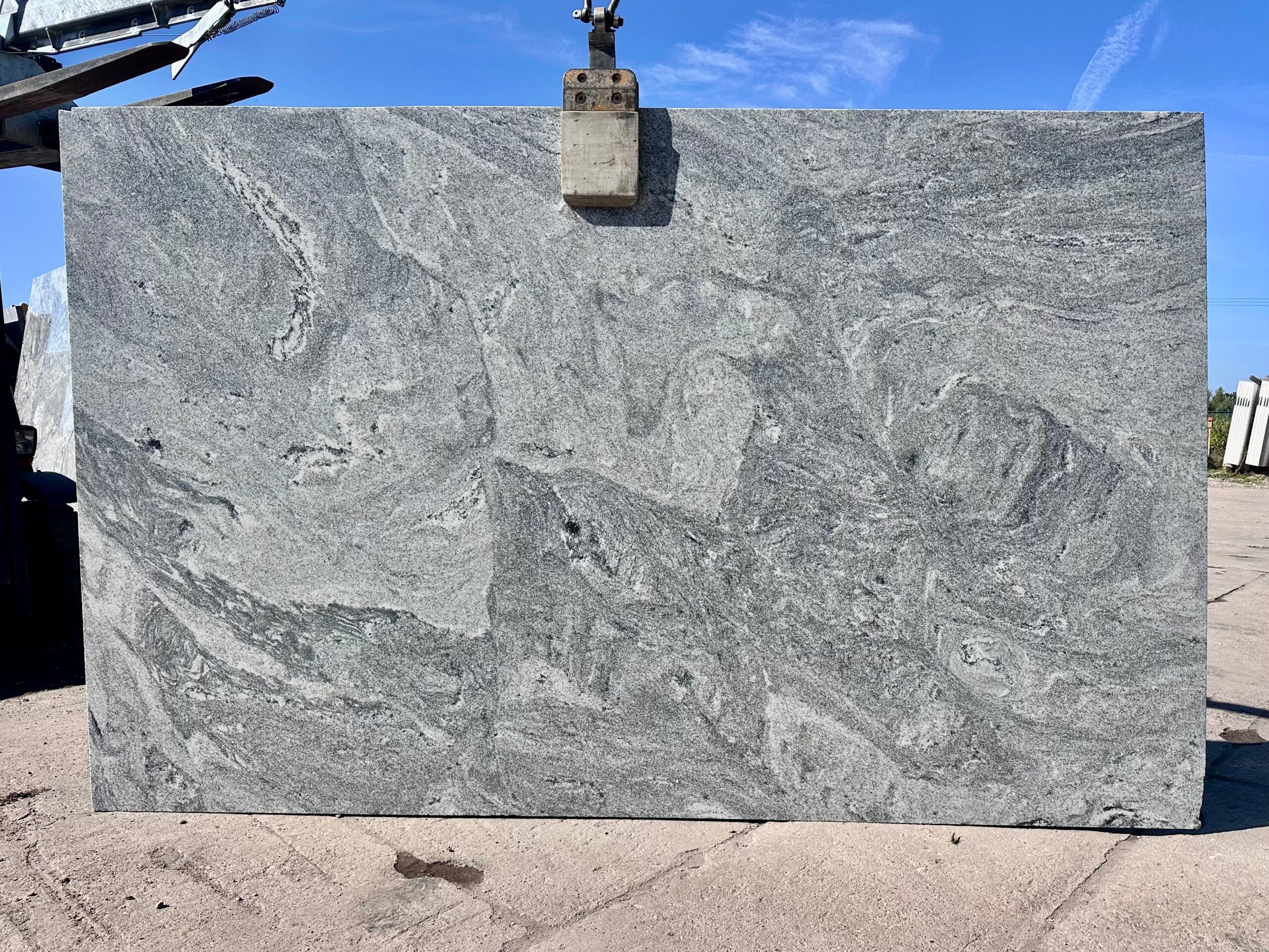 Granit Viscont White 3 cm DUAL (poler+satyna) - obrazek 2